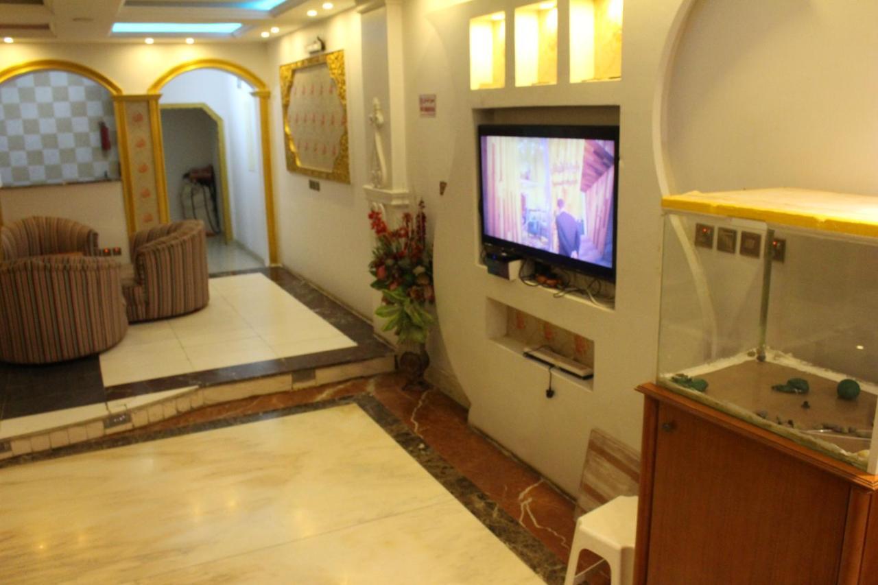 Al Fanar Al Alamaya 3- Hay'Aa Malakeya Entrance 廷布 外观 照片